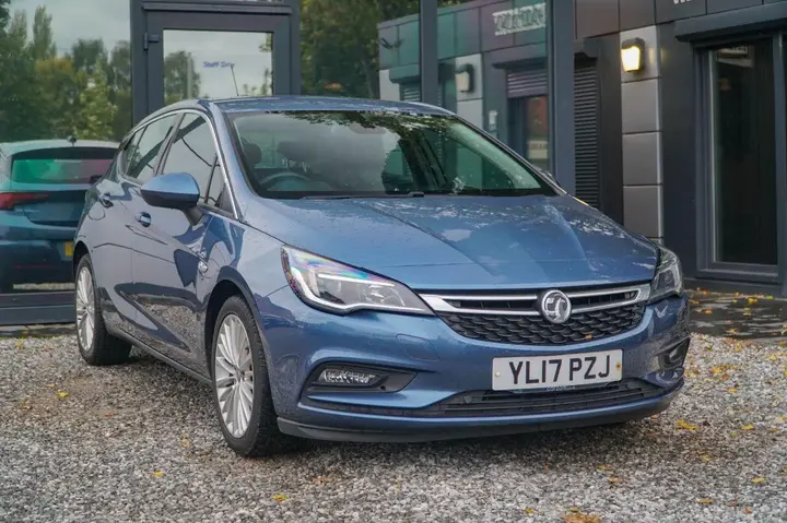 Vauxhall Astra 2017 photo 5