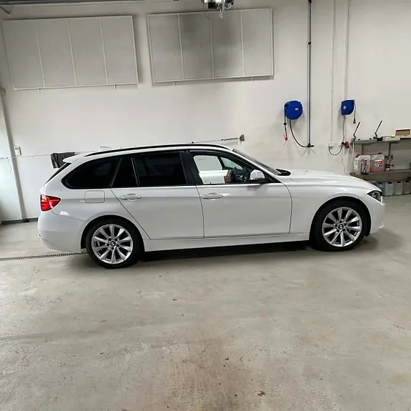 BMW 320D 2015 photo 3