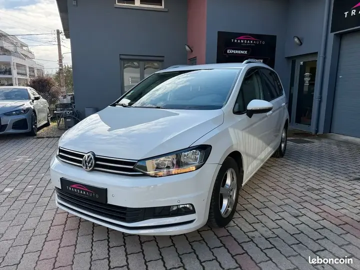 Volkswagen Touran 2017 photo 4