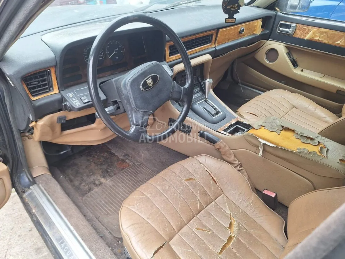 Jaguar Xj 1989 photo 5