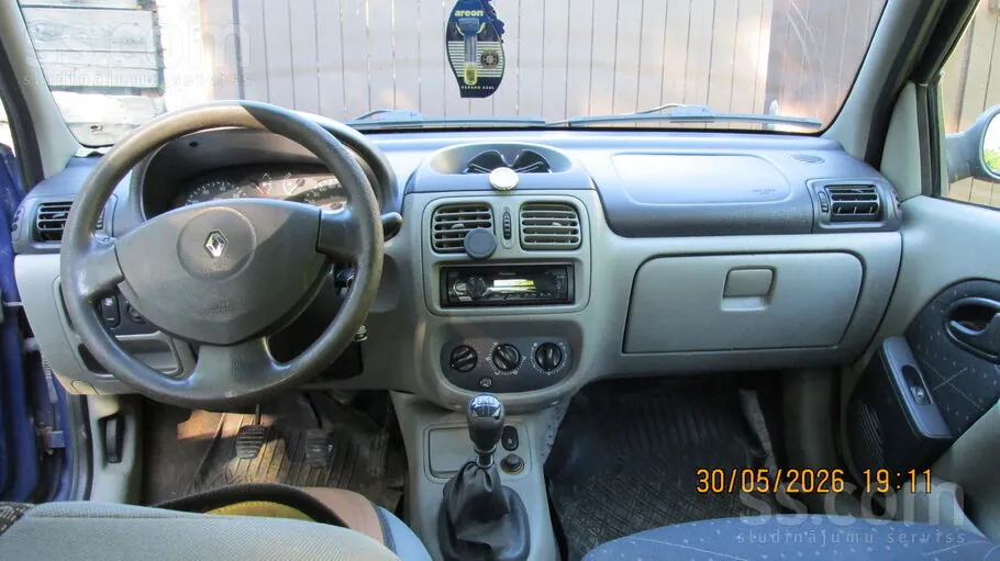 Renault Clio 2005 photo 5