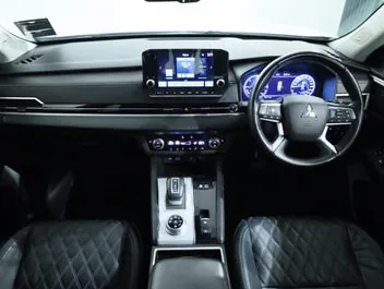 Mitsubishi Outlander 2022 photo 4