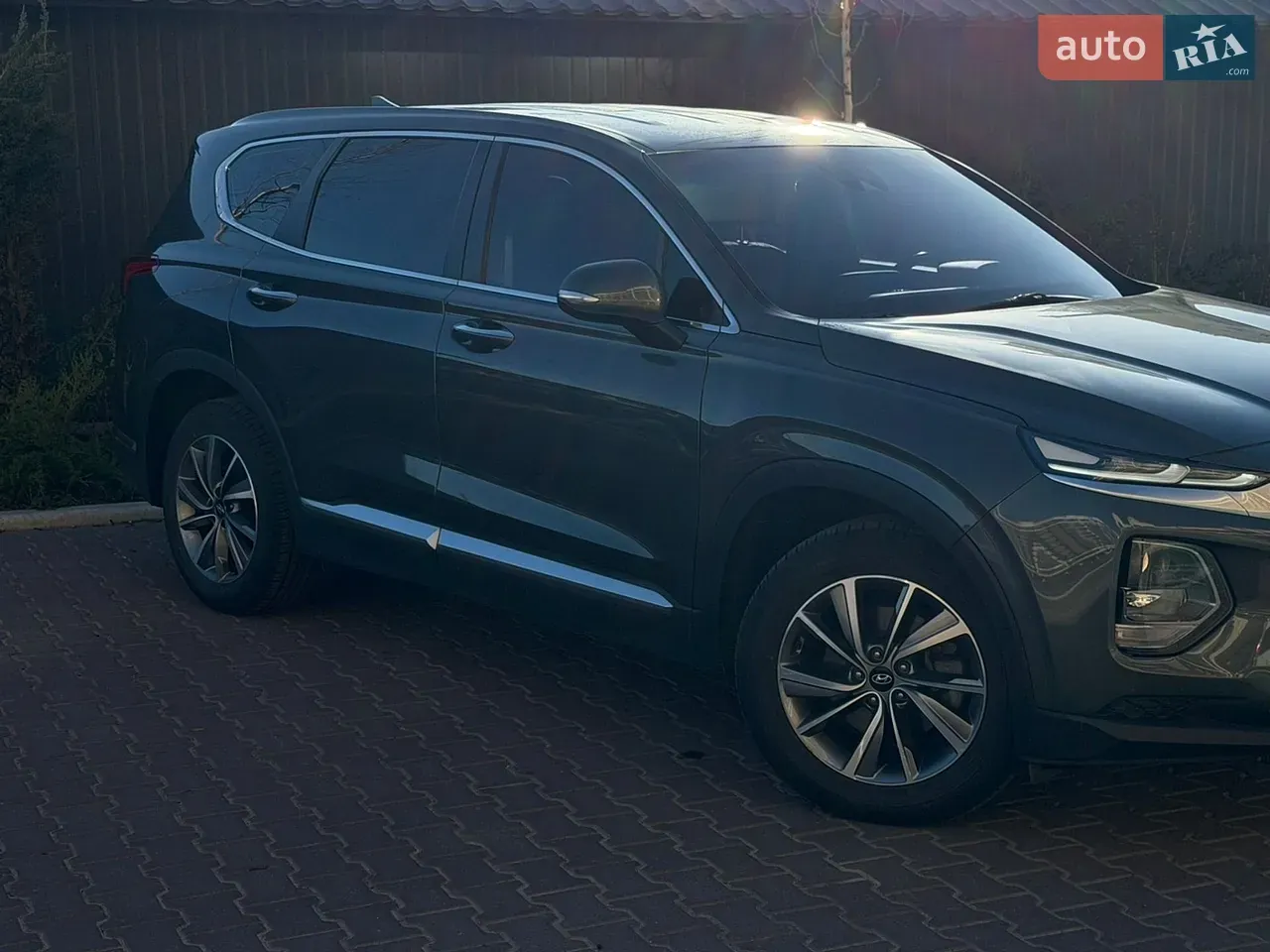 Hyundai Santa Fe 2019 photo 4