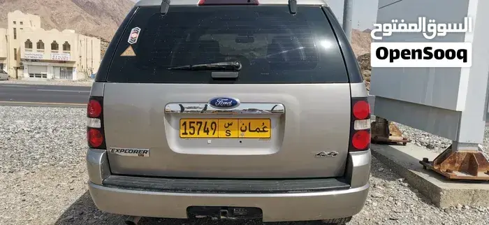 Ford Explorer 2010 photo 5