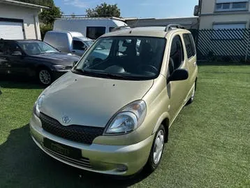 Toyota Yaris Verso