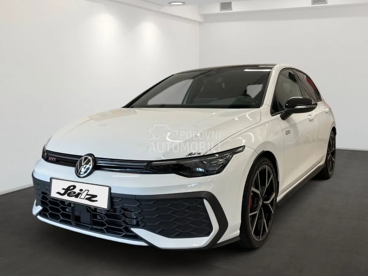 Volkswagen Golf 2024 photo 2