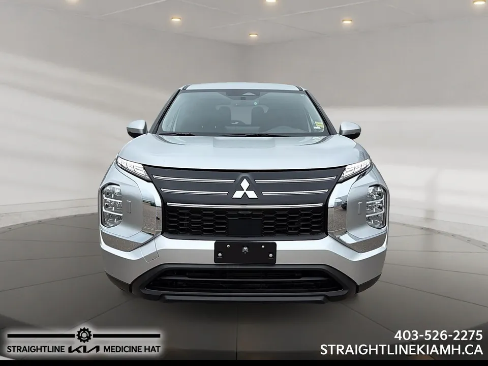 Mitsubishi Outlander 2025 photo 2