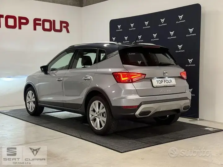 Seat Arona 2024 photo 5