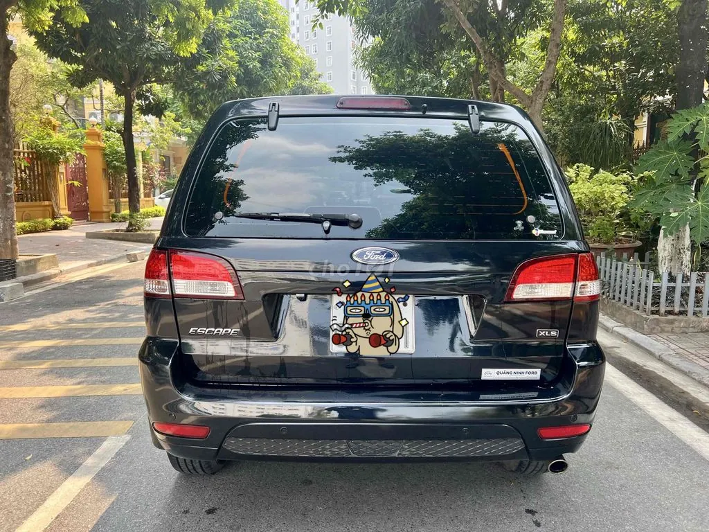 Ford Escape 2011 photo 3