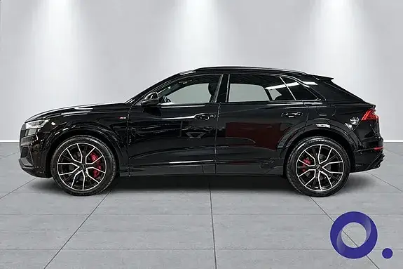 Audi Q8 2022 photo 2