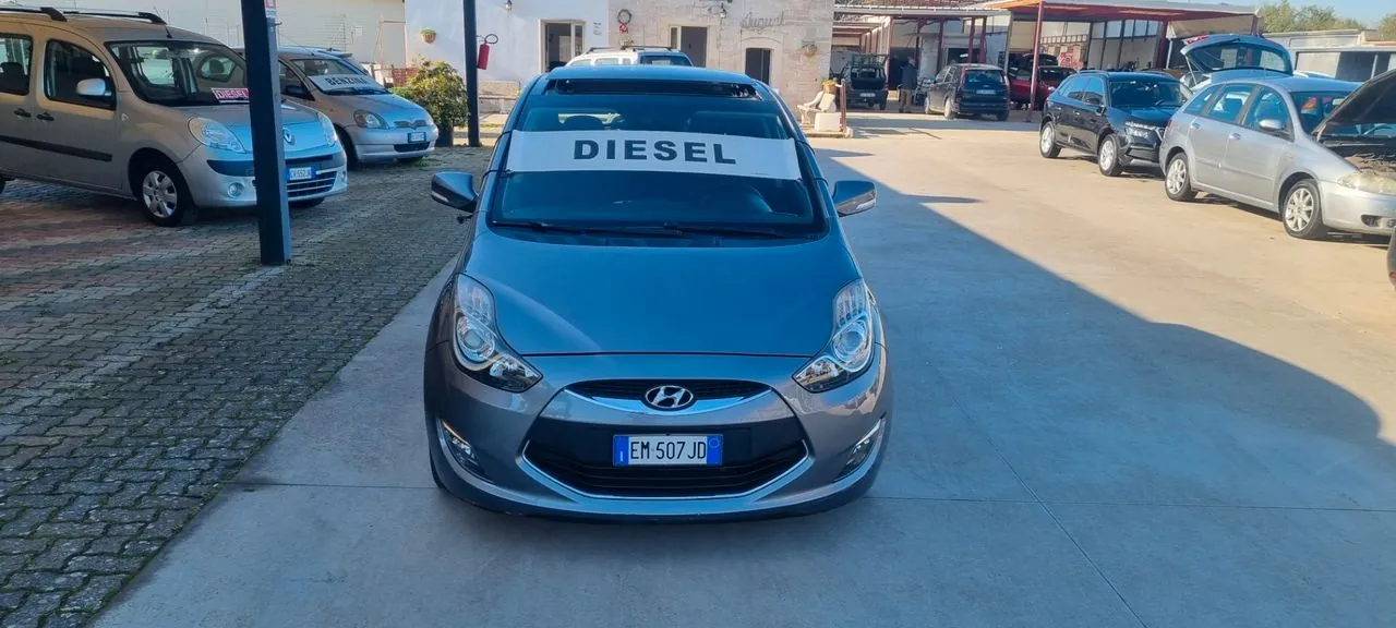 Hyundai Ix20 2012 photo 2