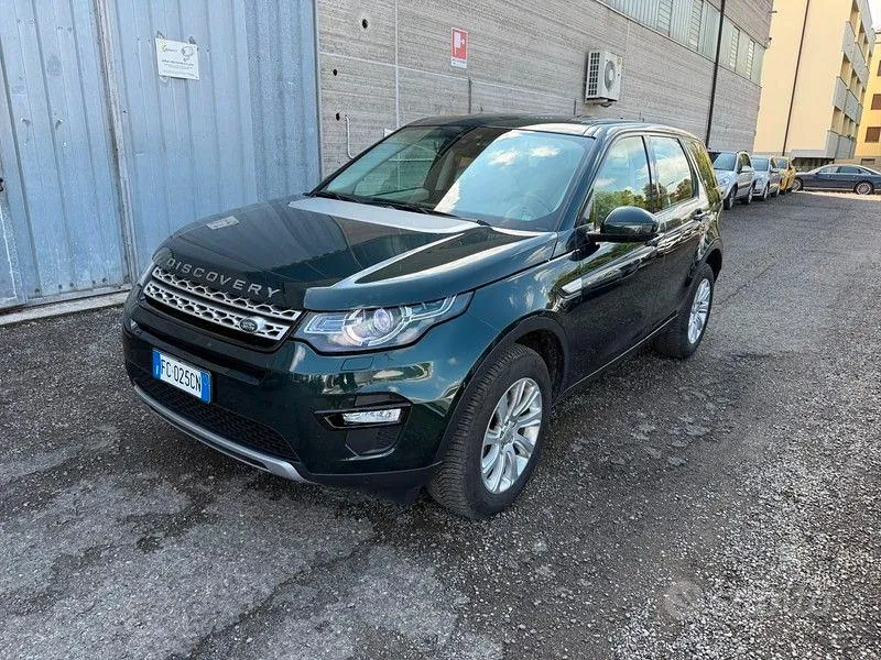 Land Rover Discovery Sport 2016 photo 3