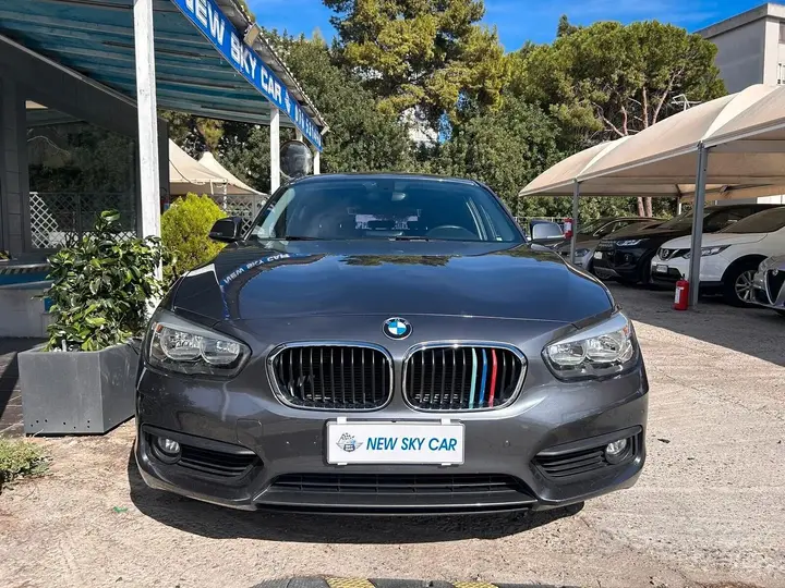 BMW 118D 2018 photo 3
