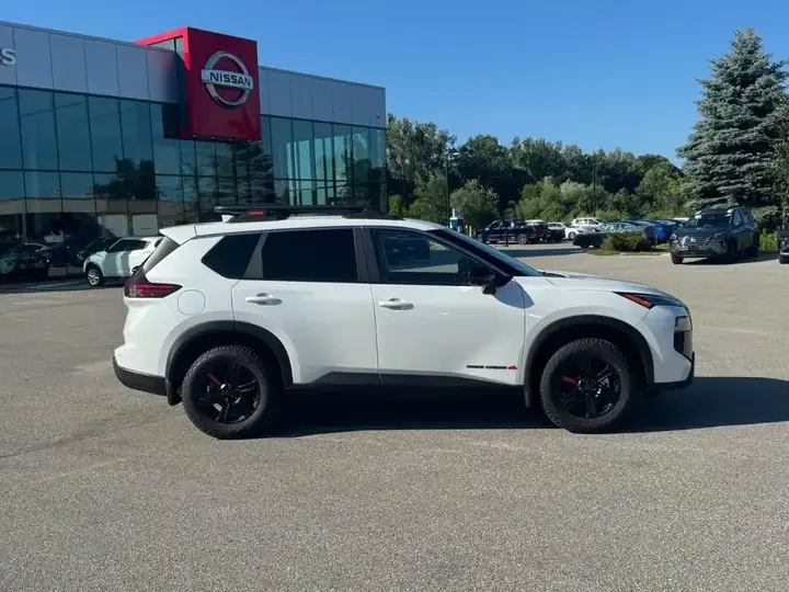 Nissan Rogue 2026 photo 3