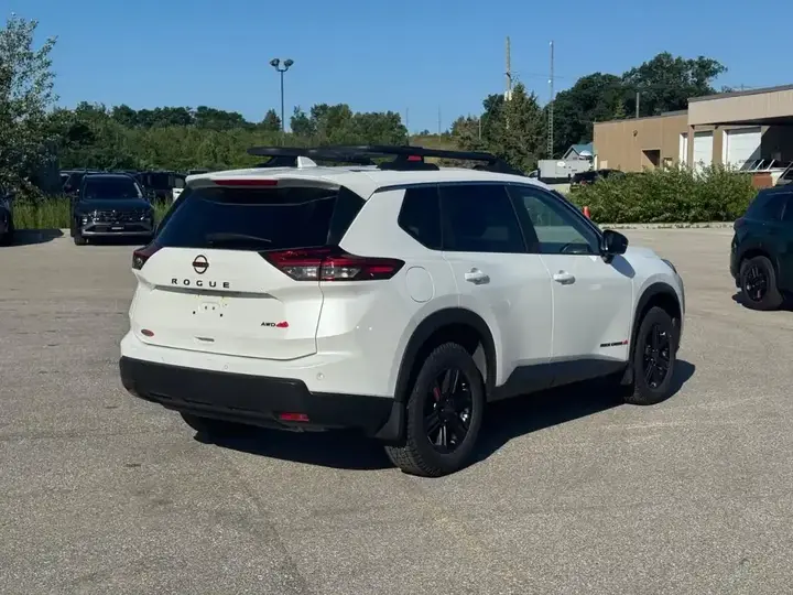 Nissan Rogue 2026 photo 4