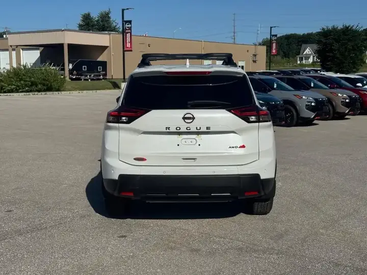 Nissan Rogue 2026 photo 5
