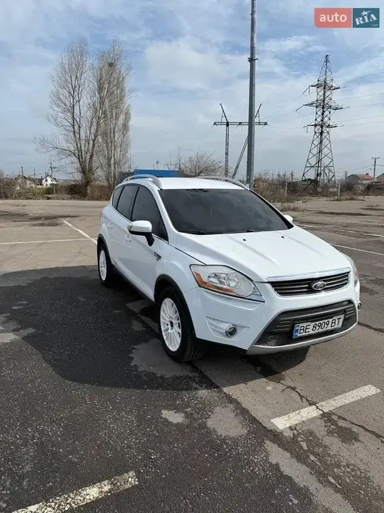 Ford Kuga 2012 photo 4