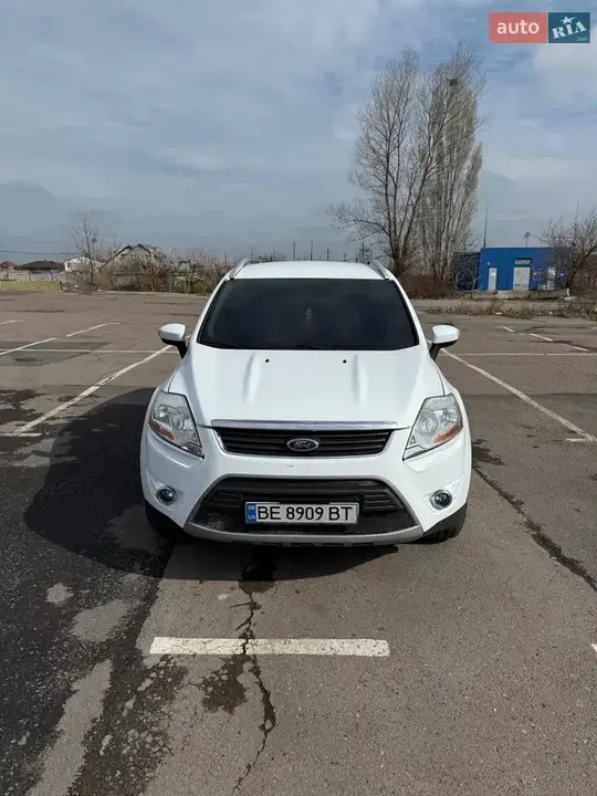 Ford Kuga 2012 photo 3