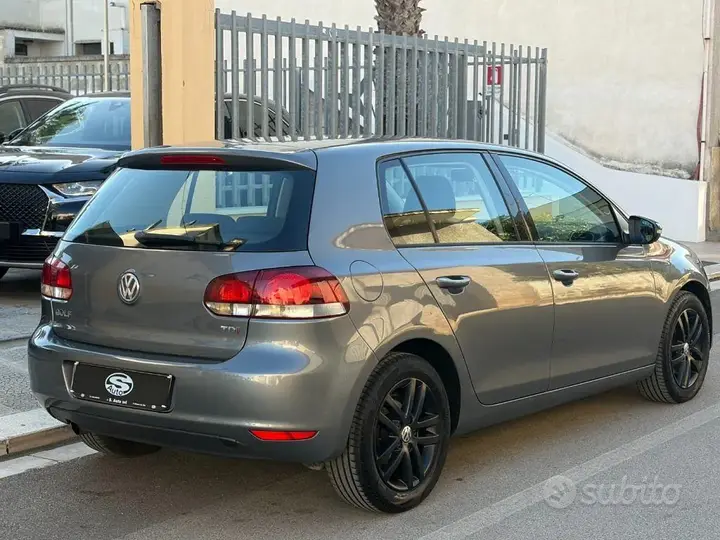 Volkswagen Golf 2012 photo 3