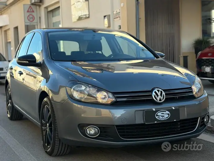 Volkswagen Golf 2012 photo 2