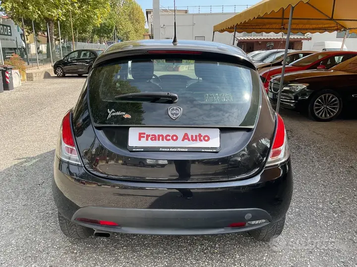 Lancia Ypsilon 2014 photo 5