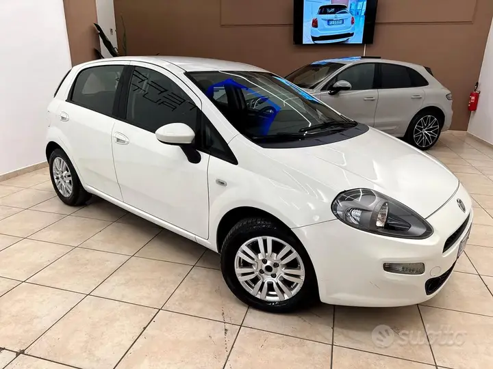 Fiat Punto 2013 photo 3