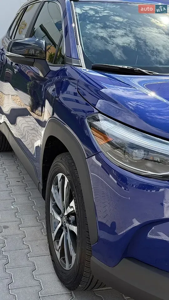 Toyota Corolla Cross 2025 photo 4
