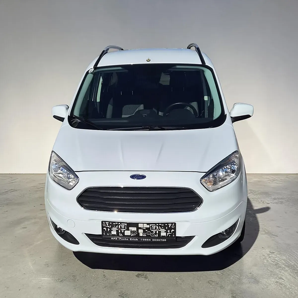 Ford Tourneo Courier 2017 photo 2