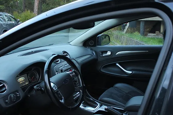 Ford Mondeo 2010 photo 5