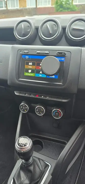 Dacia Duster 2021 photo 4