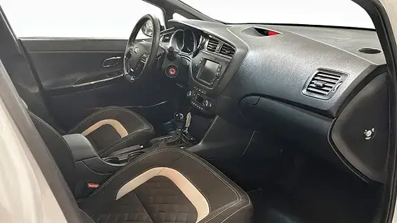 Kia Ceed 2016 photo 3