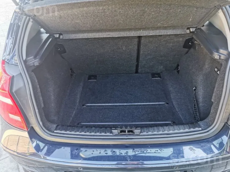 BMW 116 2009 photo 3