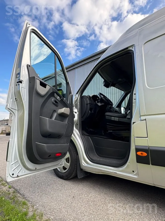 Renault Master 2015 photo 3