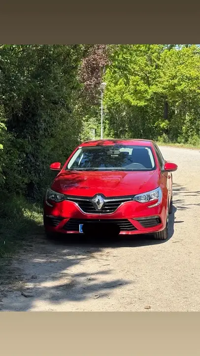 Renault Mégane 2019 photo 3