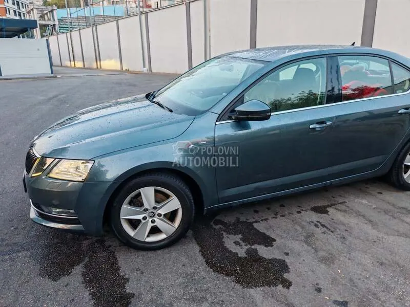Skoda Octavia 2018 photo 2