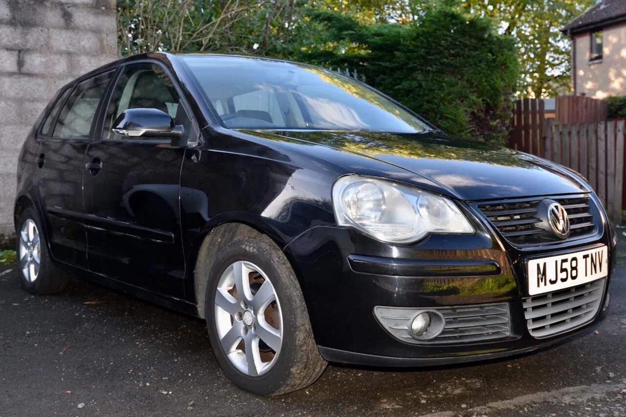 Volkswagen Polo 2009 photo 2