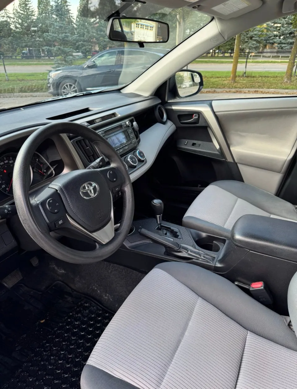 Toyota Rav4 2013 photo 5