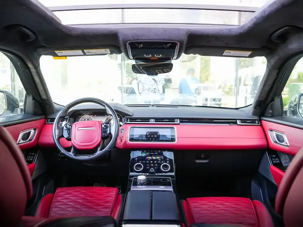 Land Rover Range Rover Velar 2020 photo 4