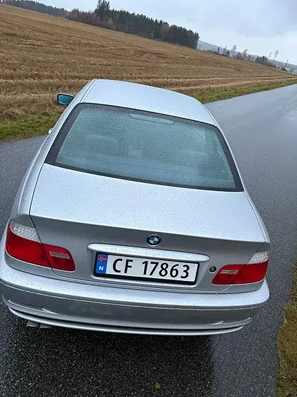 BMW 325I 2001 photo 3
