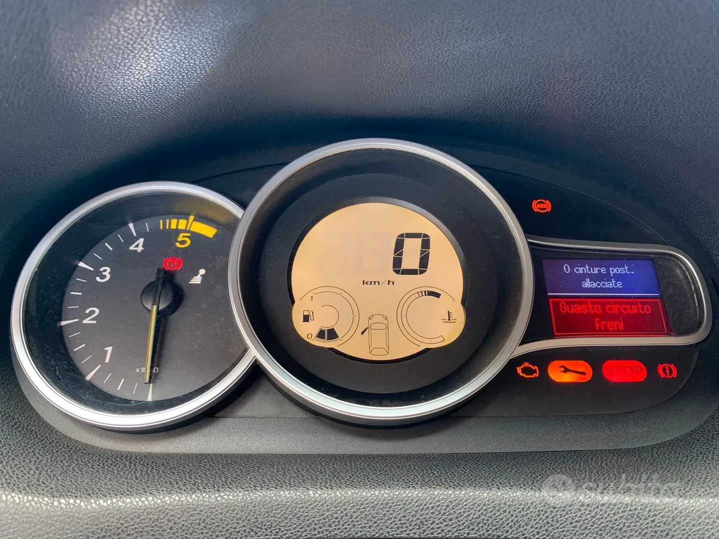 Renault Megane 2010 photo 5