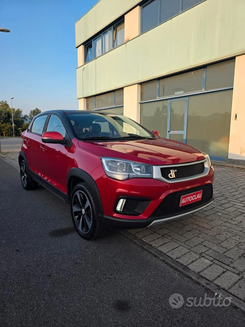 Dacia Duster 2018 photo 2