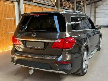 Mercedes-Benz Gl-Class