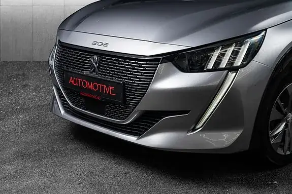 Peugeot E-208 2020 photo 2