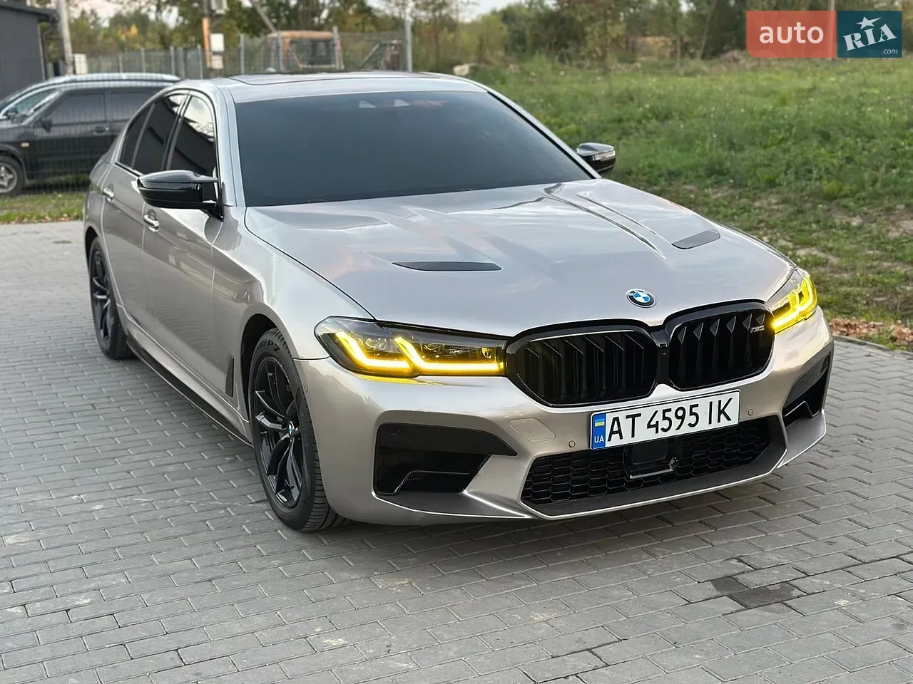 BMW 5 Series 2017 photo 4