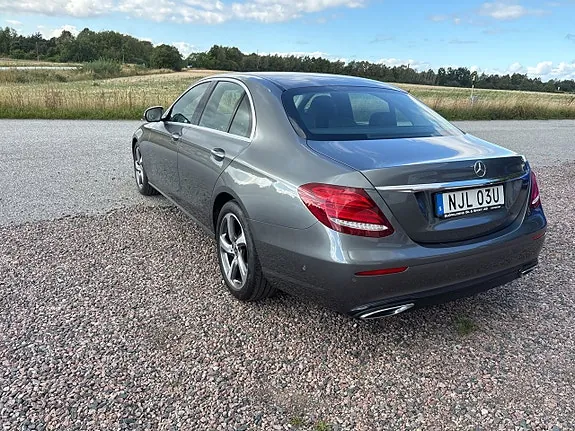 Mercedes-Benz E200 D 2020 photo 5