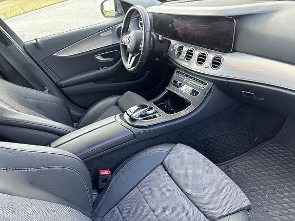 Mercedes-Benz E200 D 2020 photo 3