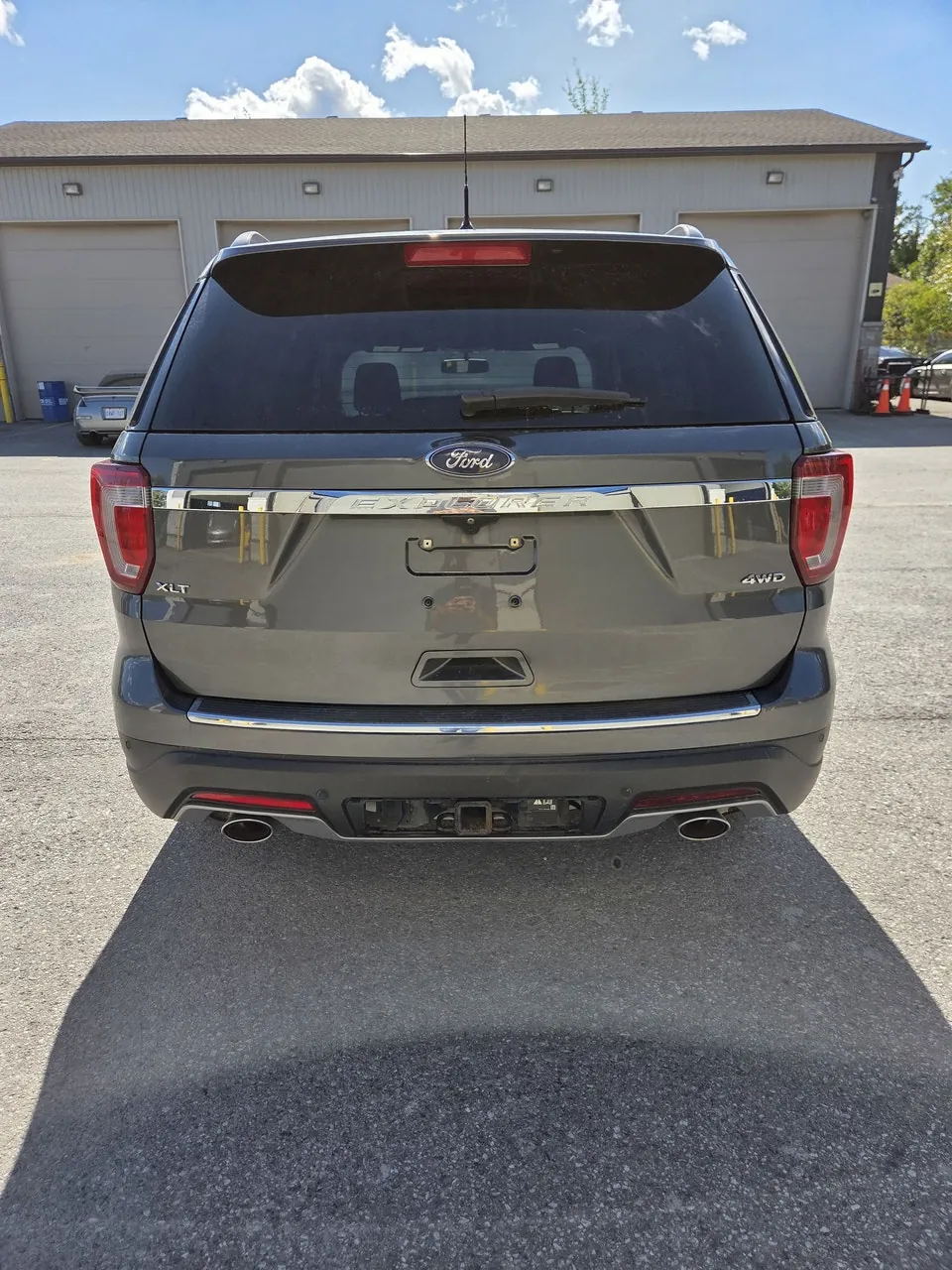 Ford Explorer 2018 photo 4