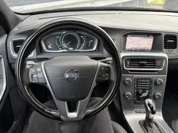 Volvo V60 2013 photo 3