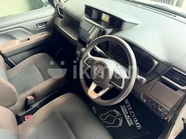 Toyota Roomy 2024 photo 4