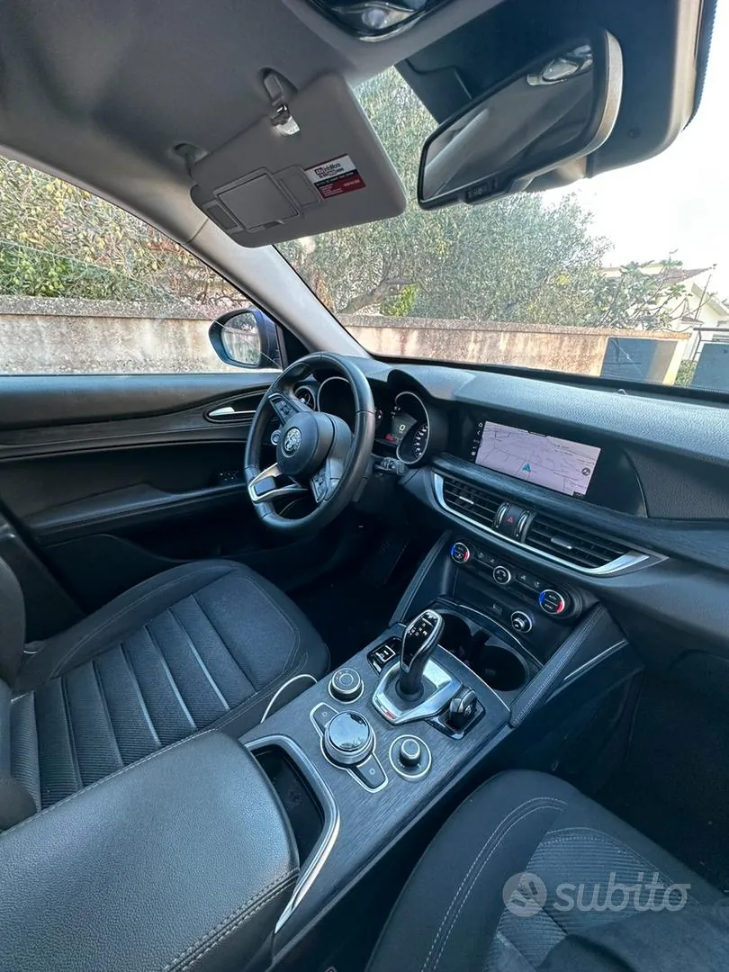 Alfa Romeo Stelvio 2022 photo 4